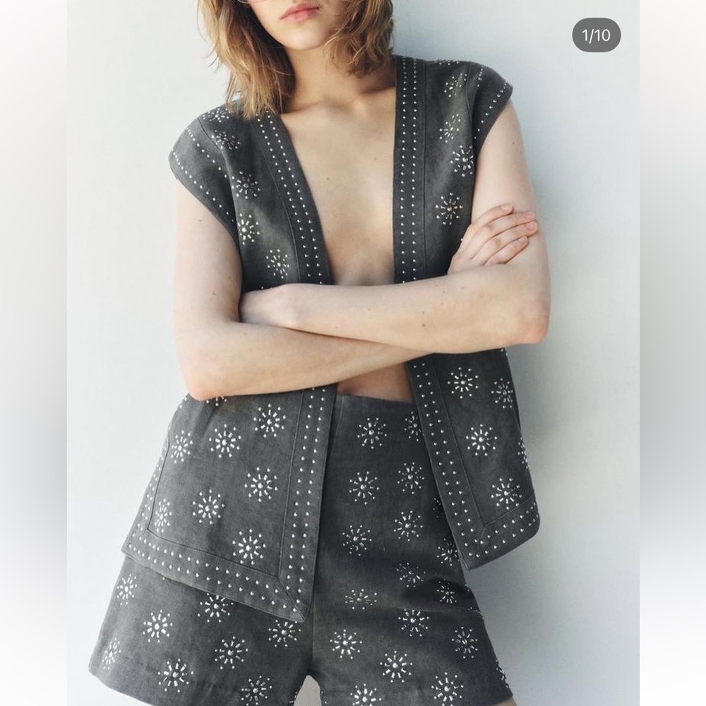 NWT $129 Zara embellished linen gray metallic studded vest large bohemian